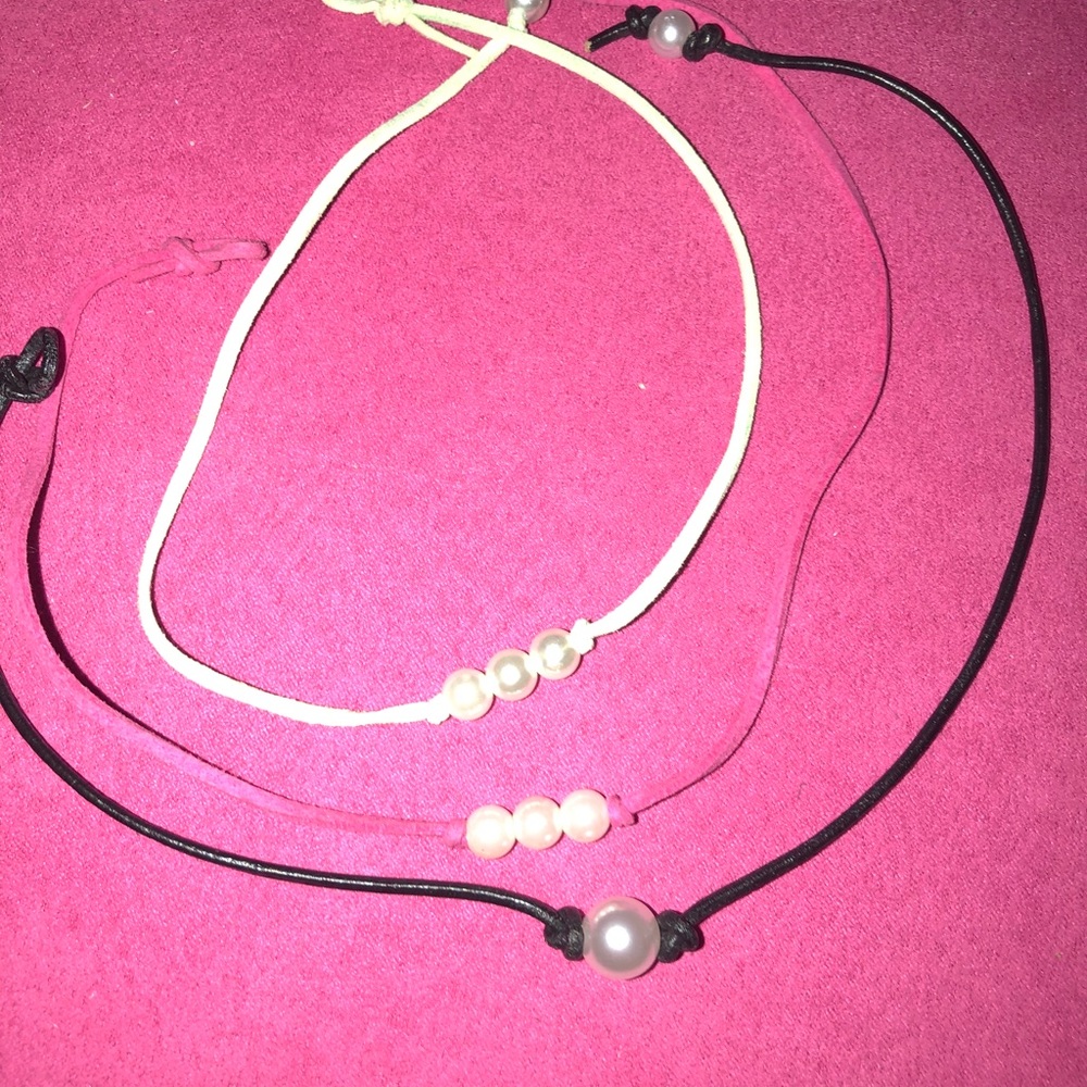 Pearl cord necklaces